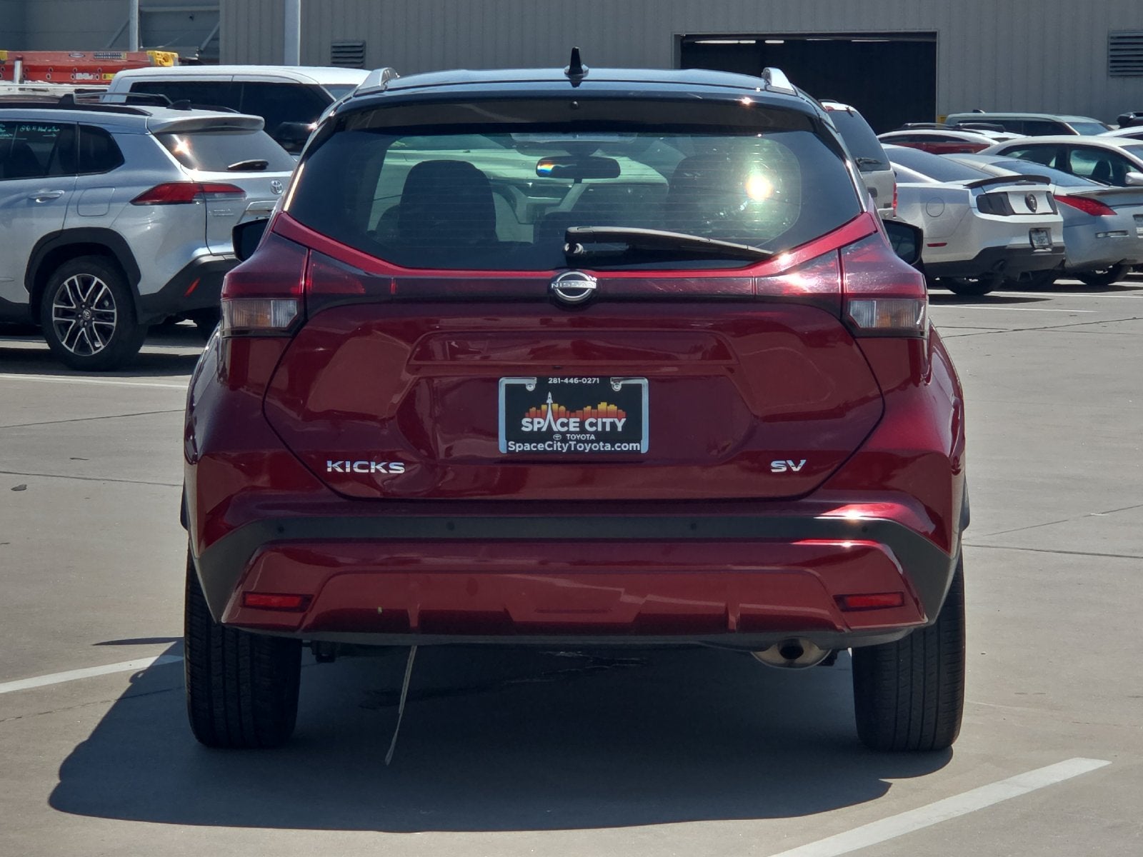 2023 Nissan Kicks SV