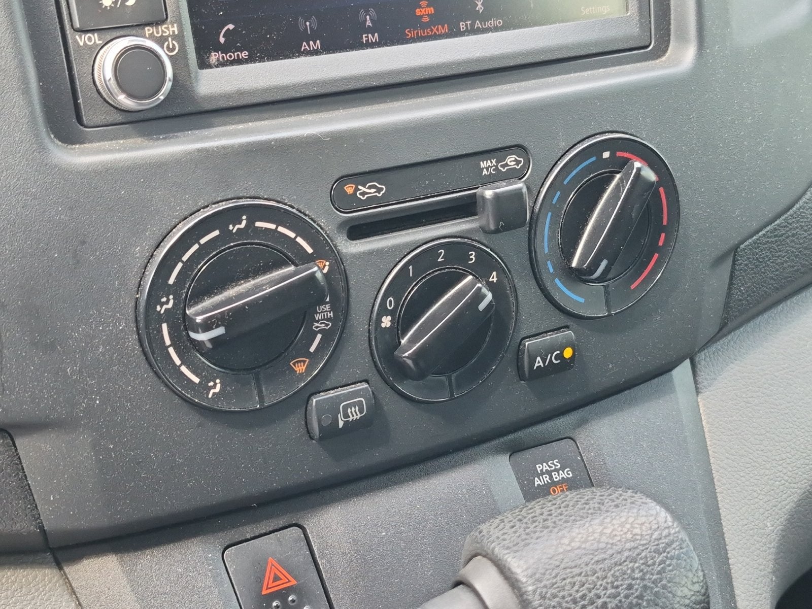 2021 Nissan NV200 SV