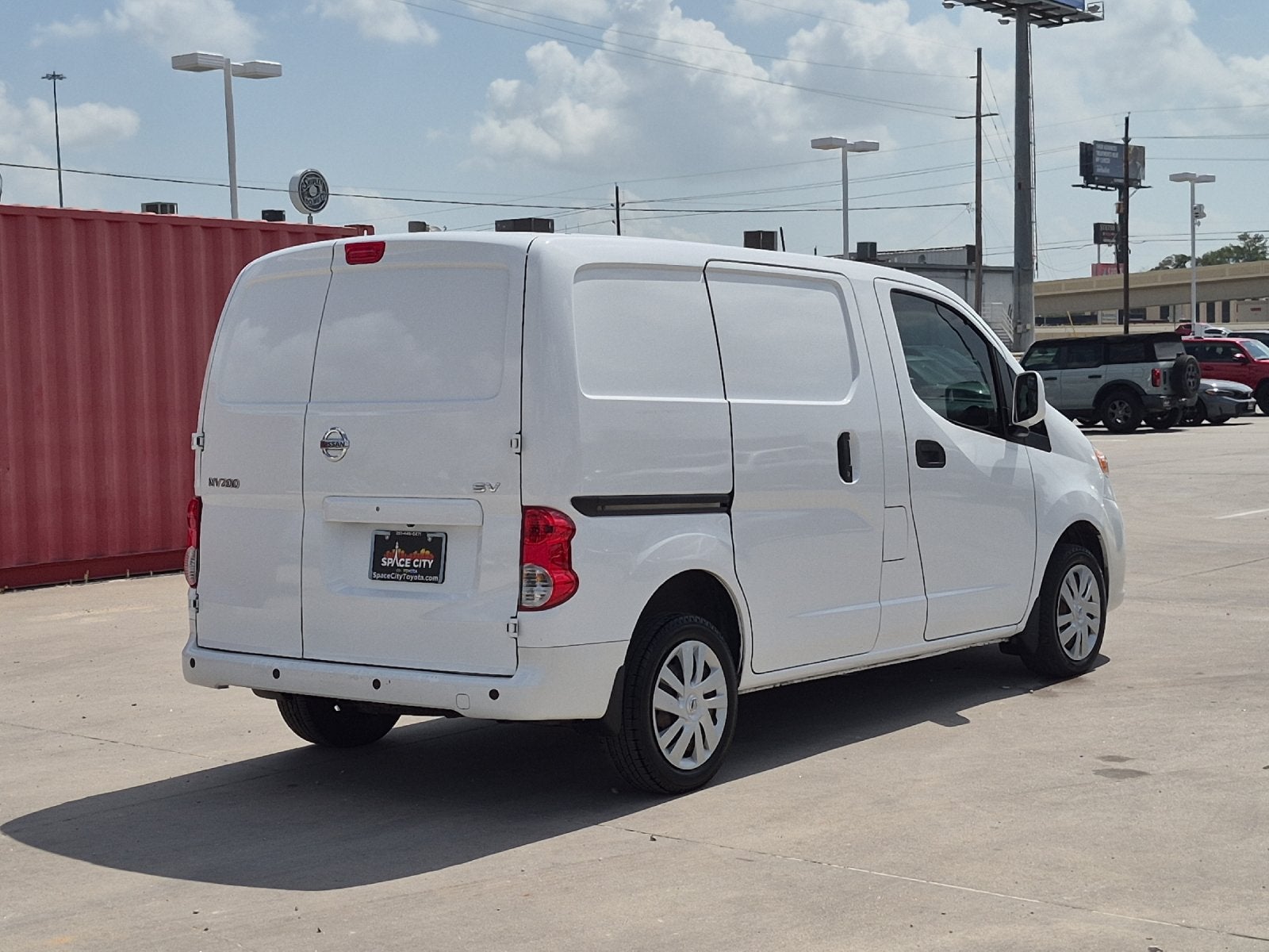2021 Nissan NV200 SV