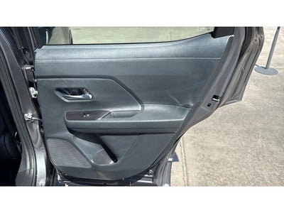 2025 Nissan Kicks MPV SV
