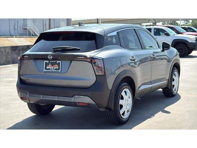 2025 Nissan Kicks MPV SV