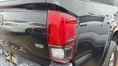 2018 Toyota TACOMA SR5 SR5 V6