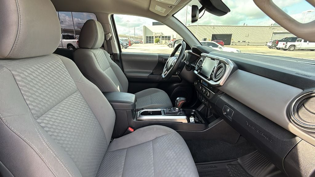 2023 Toyota TACOMA SR5 SR5 V6