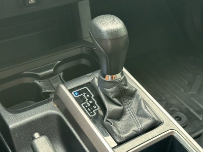 2020 Toyota Tacoma SR5 V6