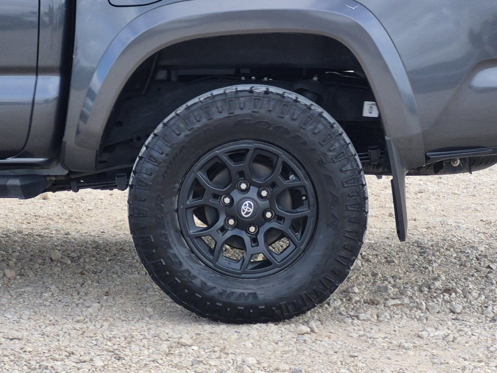2022 Toyota Tacoma SR5 V6