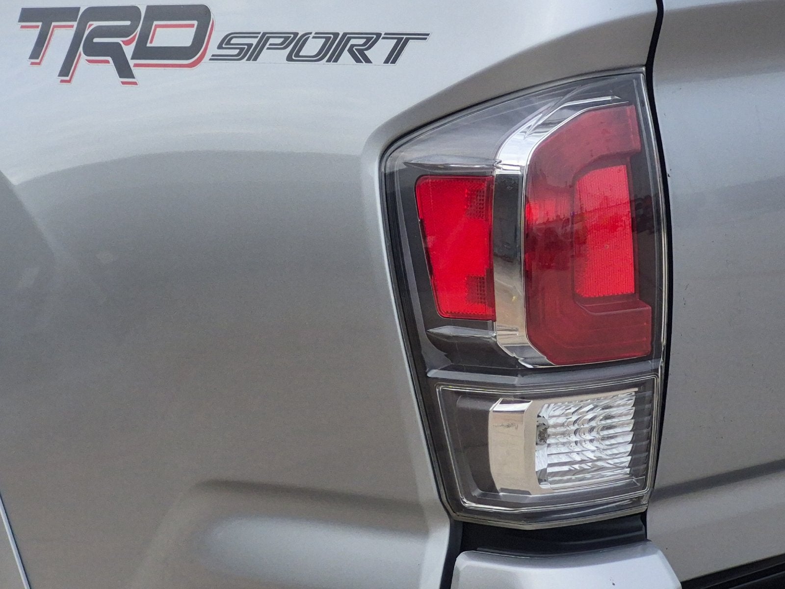 2023 Toyota Tacoma TRD Sport V6