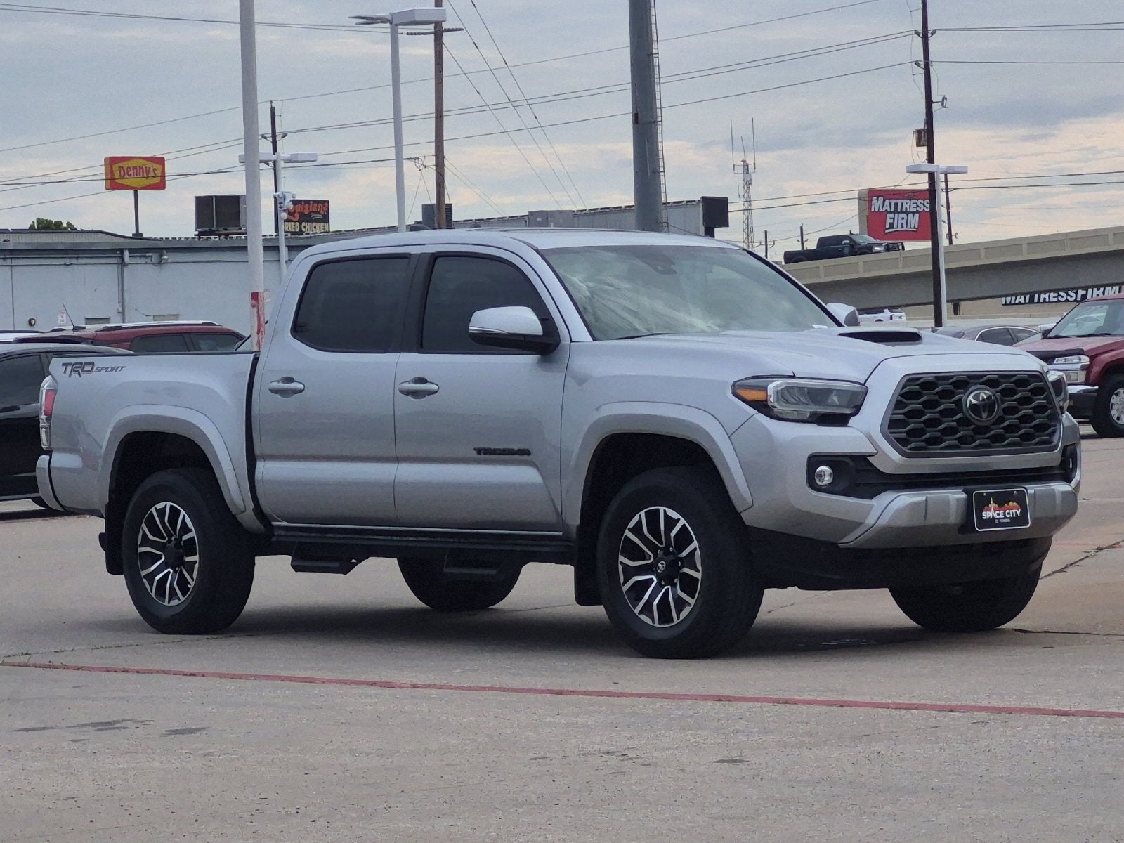 2023 Toyota Tacoma TRD Sport V6