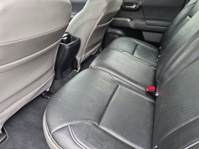 2022 Toyota Tacoma TRD Sport V6