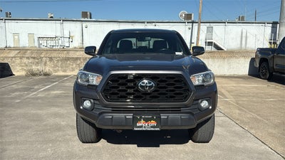 2022 Toyota TACOMA TRD OFFRD SR V6