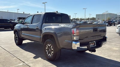 2022 Toyota TACOMA TRD OFFRD SR V6