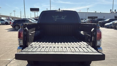 2022 Toyota TACOMA TRD OFFRD SR V6