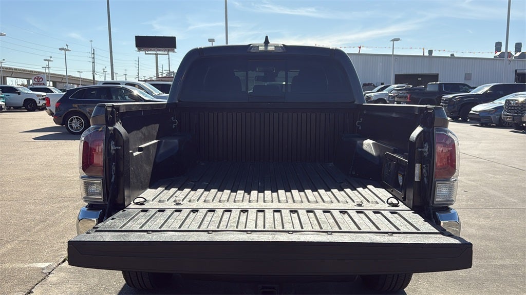 2022 Toyota TACOMA TRD OFFRD SR V6