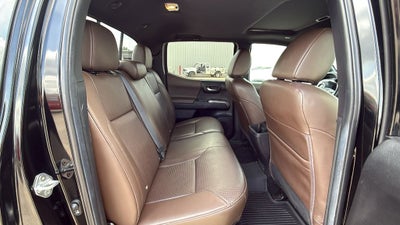 2023 Toyota TACOMA LIMITED Limited V6