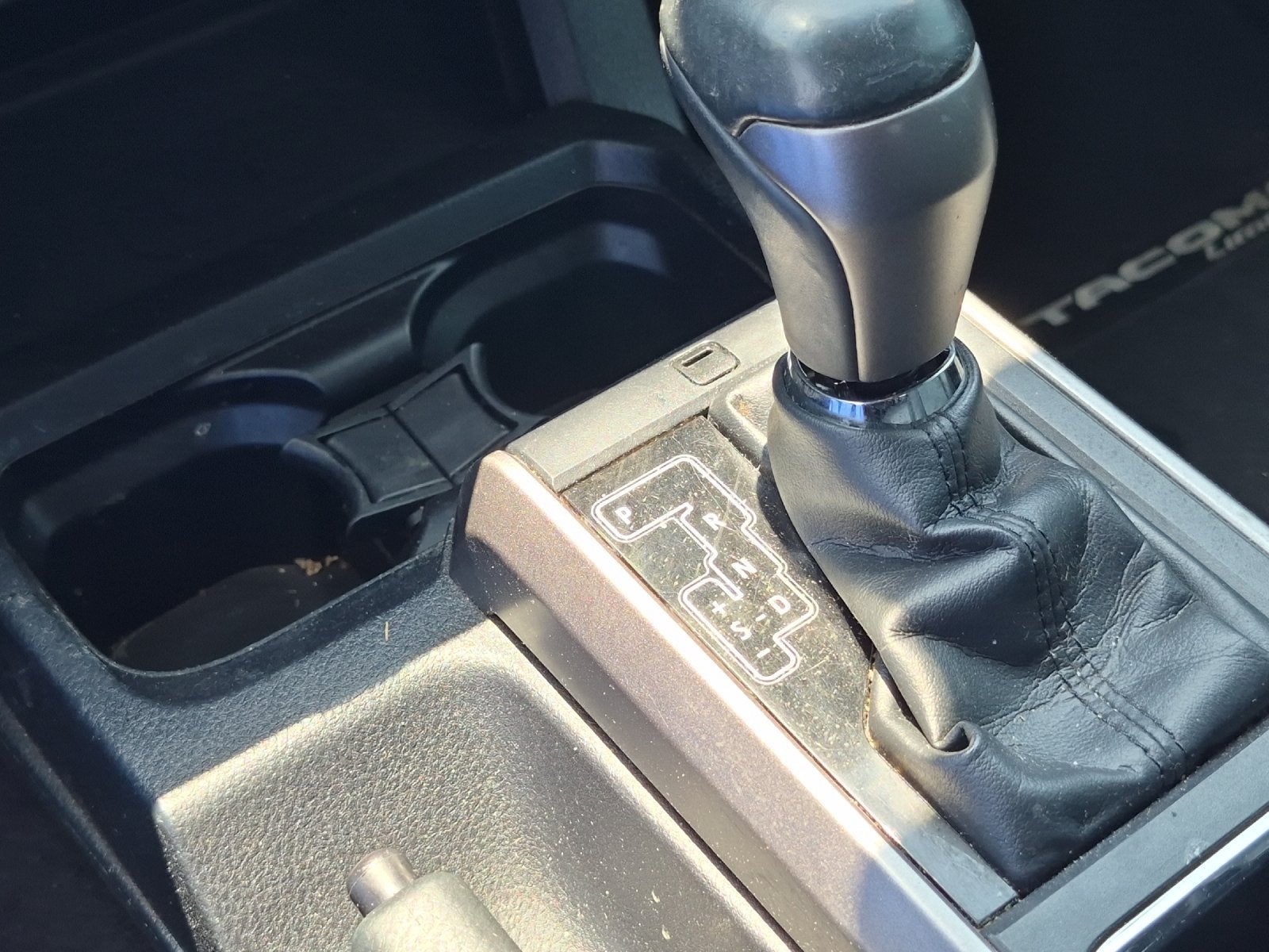 2018 Toyota Tacoma Limited V6
