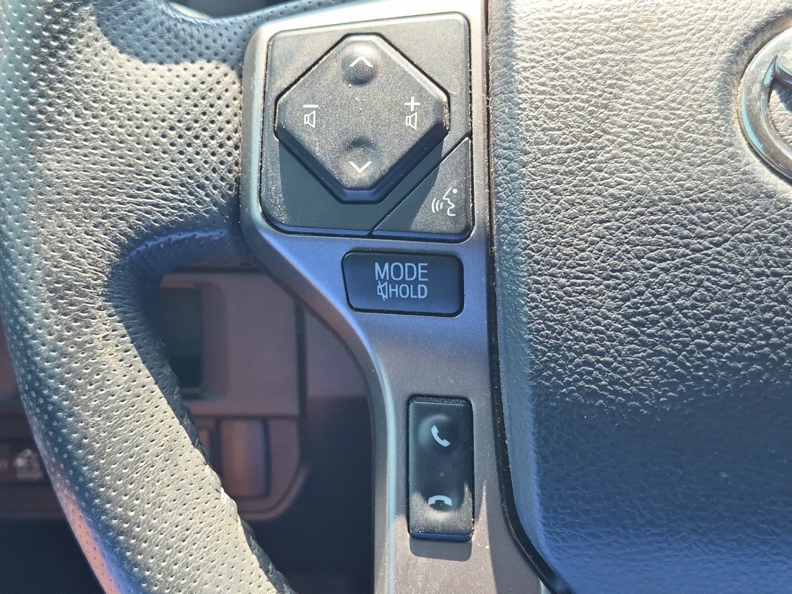 2018 Toyota Tacoma Limited V6