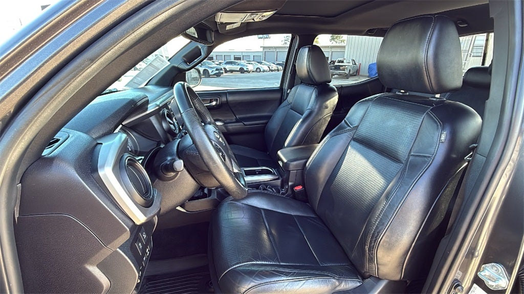 2021 Toyota Tacoma Limited V6