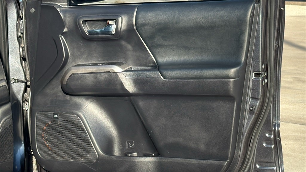 2021 Toyota Tacoma Limited V6