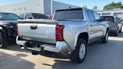 2025 Toyota TACOMA SR5 SR5