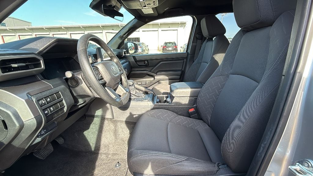 2025 Toyota TACOMA SR5 SR5