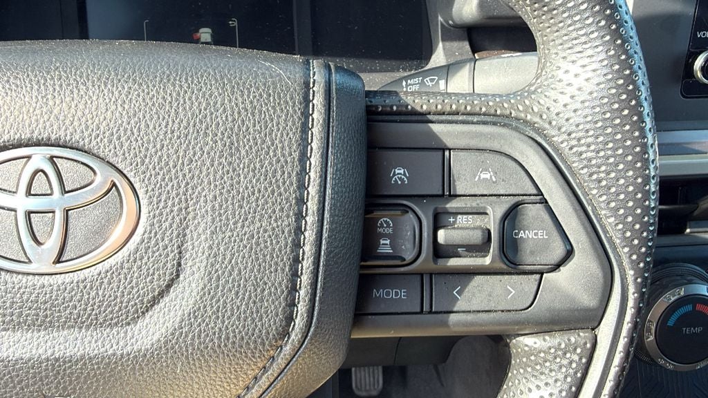 2025 Toyota TACOMA SR5 SR5