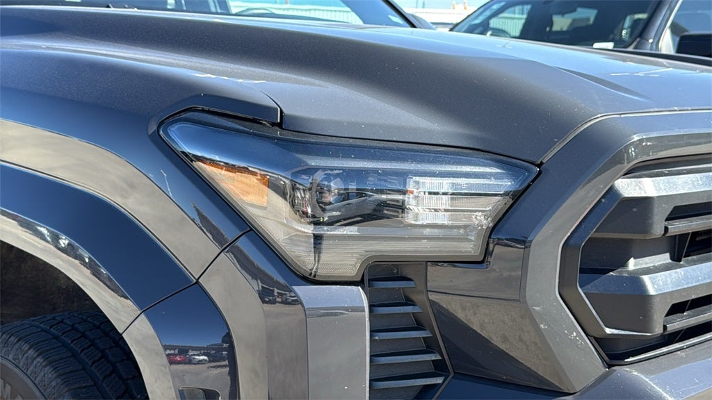 2024 Toyota TACOMA SR5 SR5