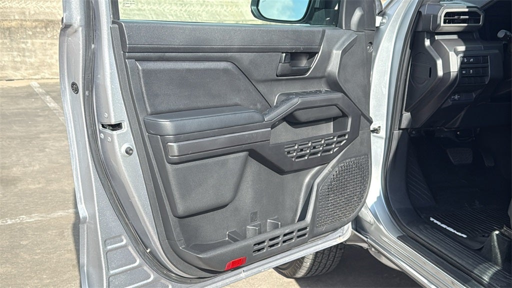 2024 Toyota TACOMA SR5 SR5