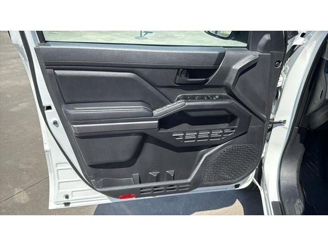 2024 Toyota TACOMA SR5 SR5