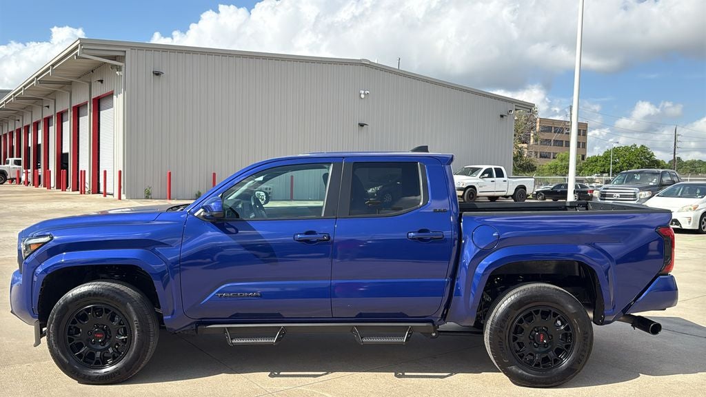 2025 Toyota TACOMA SR5 SR5