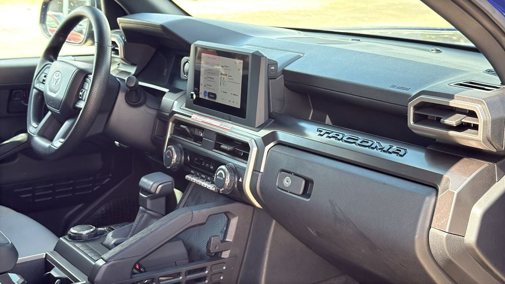 2025 Toyota TACOMA SR5 SR5