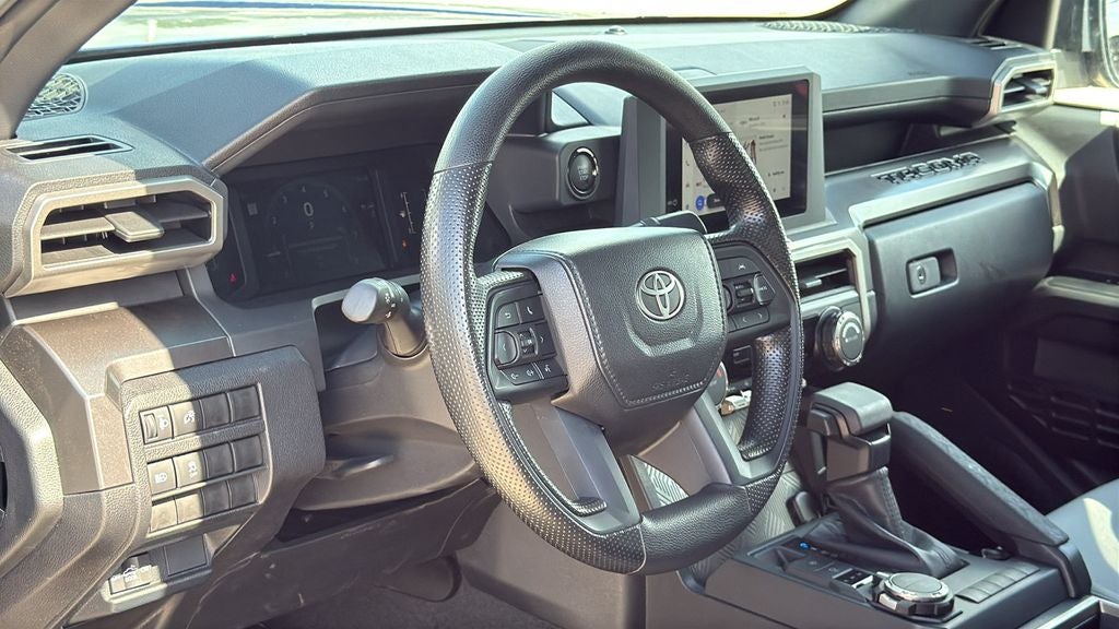 2025 Toyota TACOMA SR5 SR5