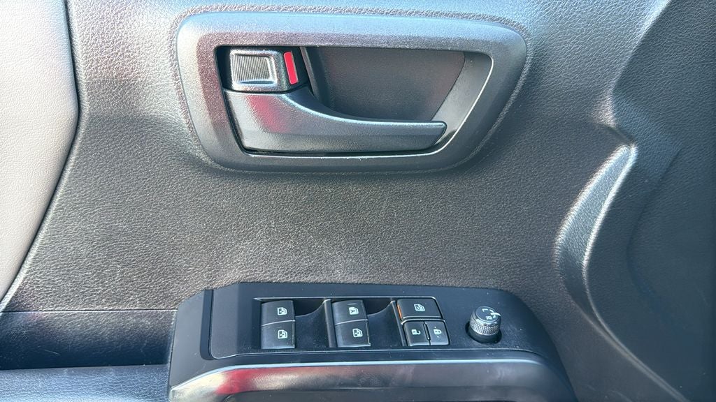 2023 Toyota TACOMA SR SR