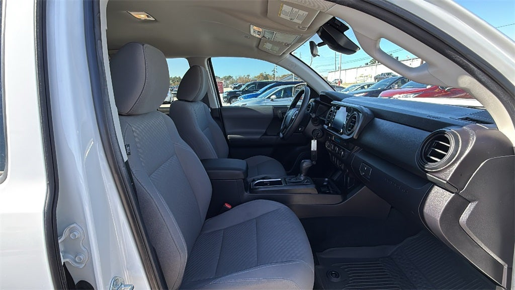 2023 Toyota TACOMA SR SR V6