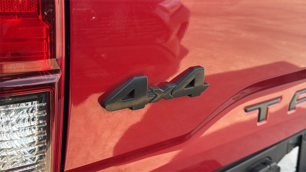 2023 Toyota TACOMA SR SR V6