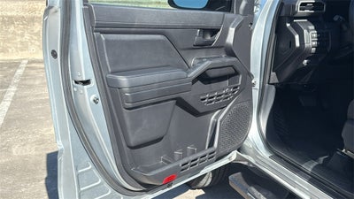 2025 Toyota TACOMA SR SR