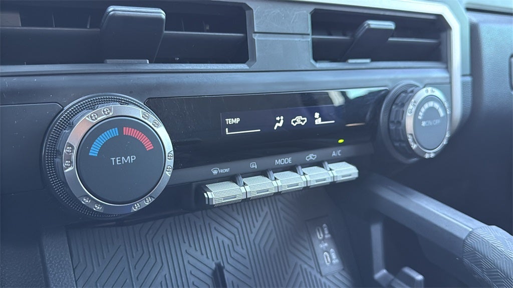 2025 Toyota TACOMA SR SR