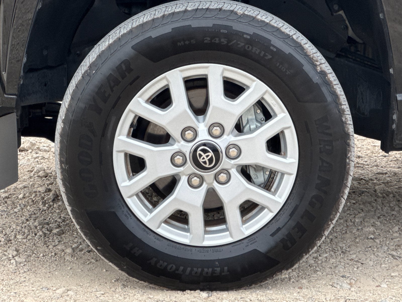 2025 Toyota Tacoma SR