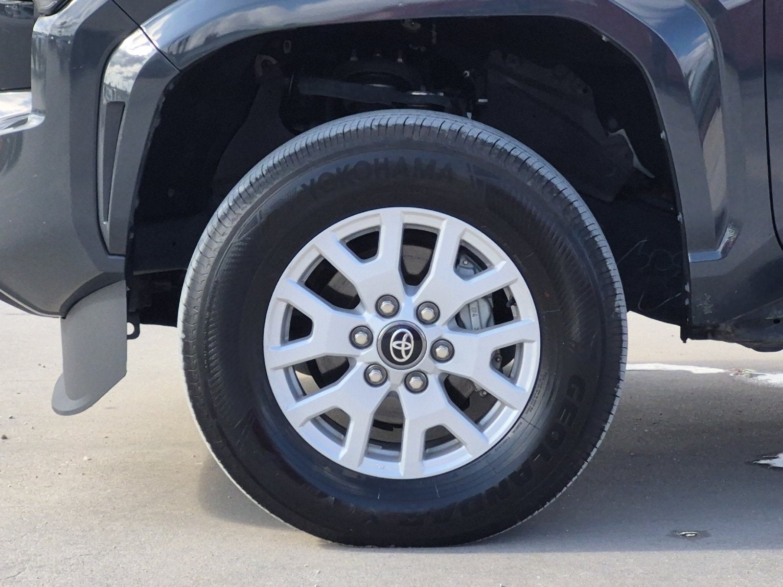 2025 Toyota Tacoma SR