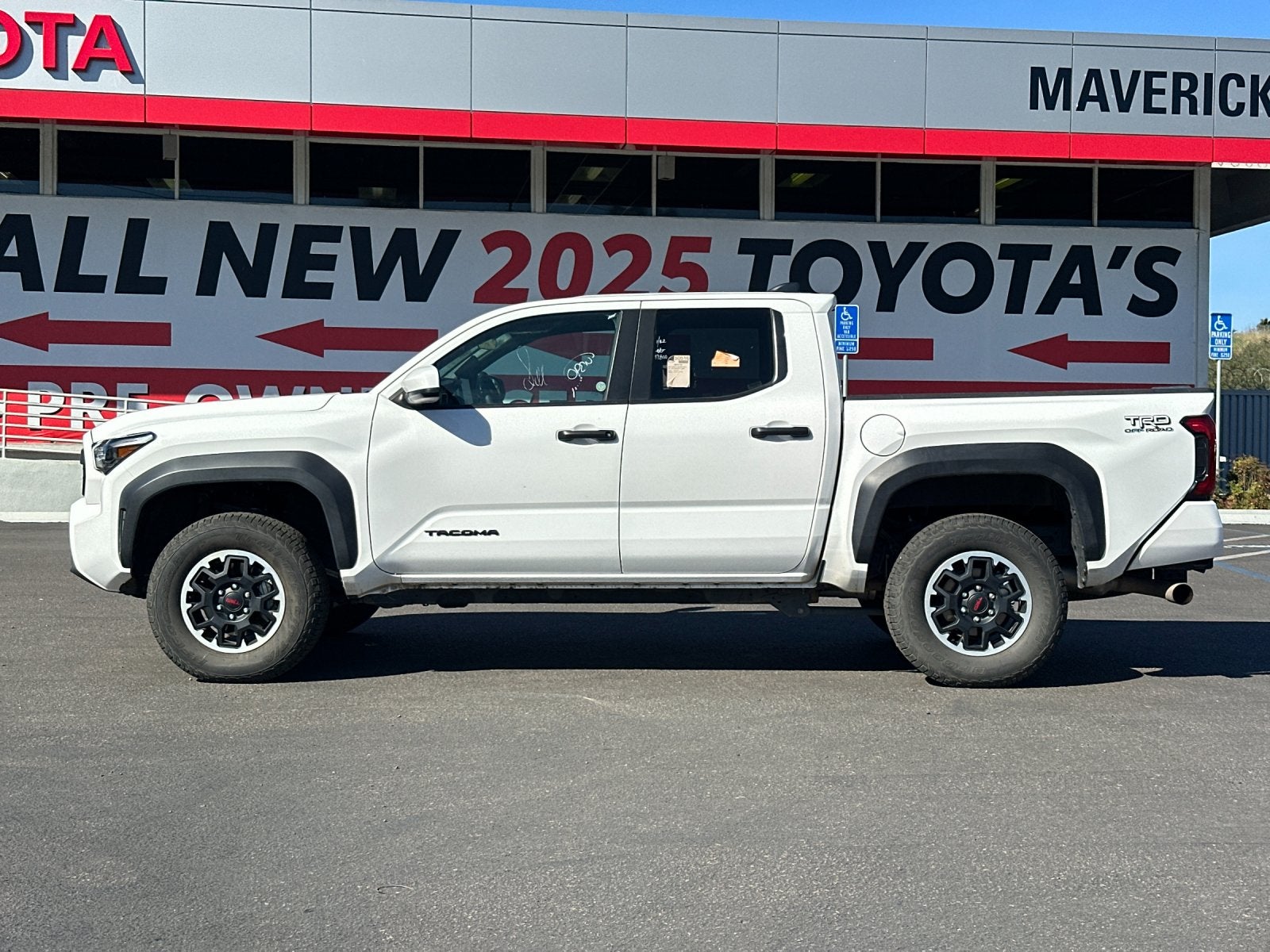 2025 Toyota Tacoma TRD Off-Road