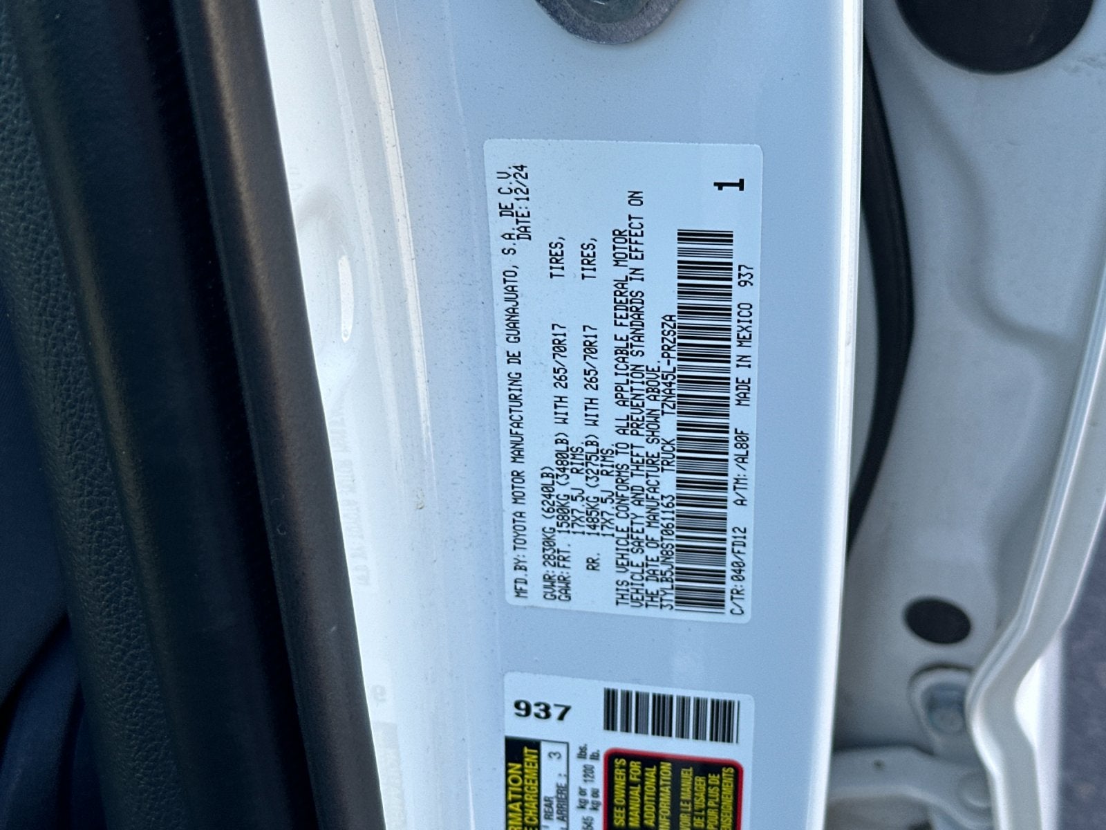 2025 Toyota Tacoma TRD Off-Road