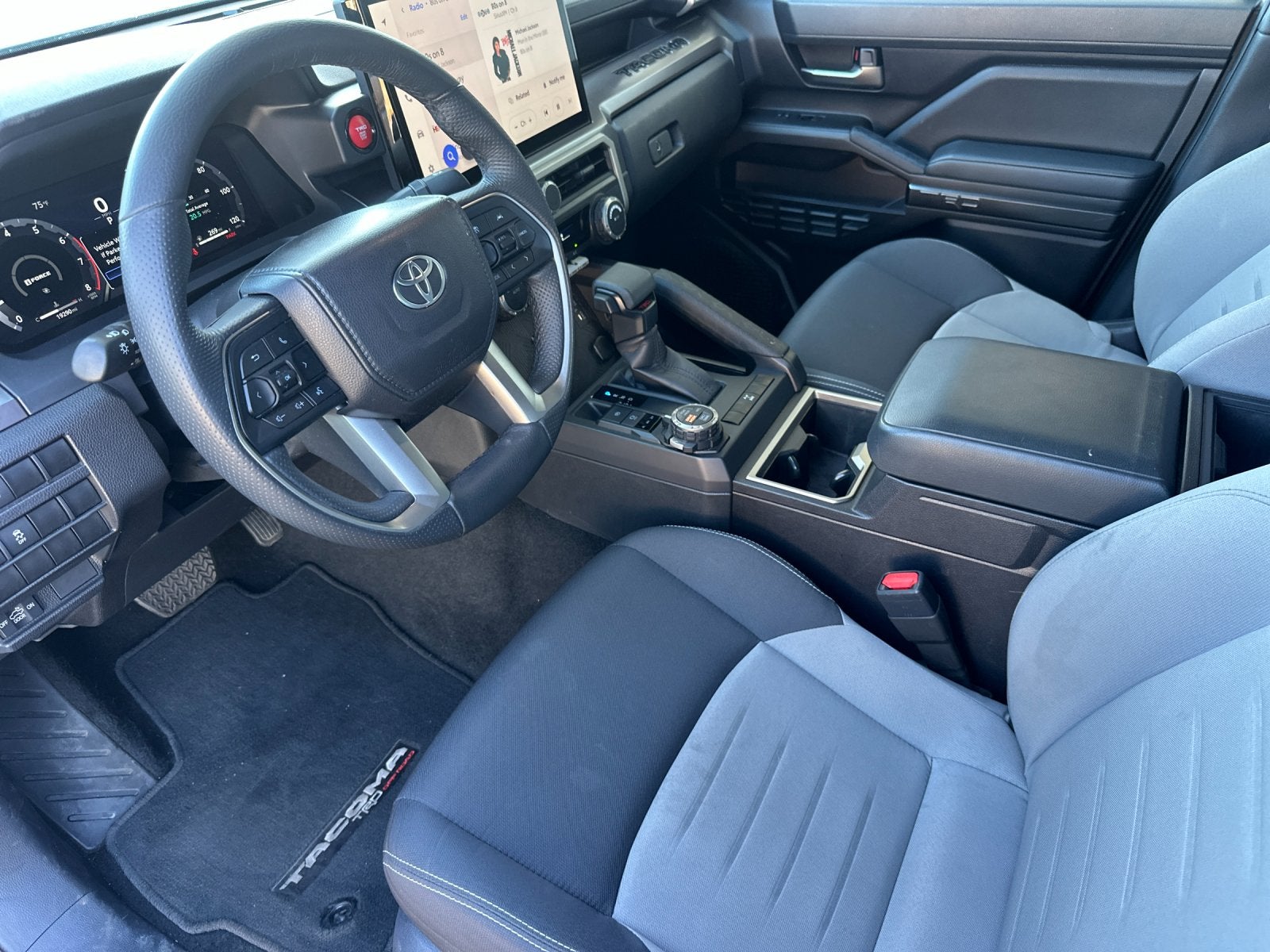 2025 Toyota Tacoma TRD Off-Road