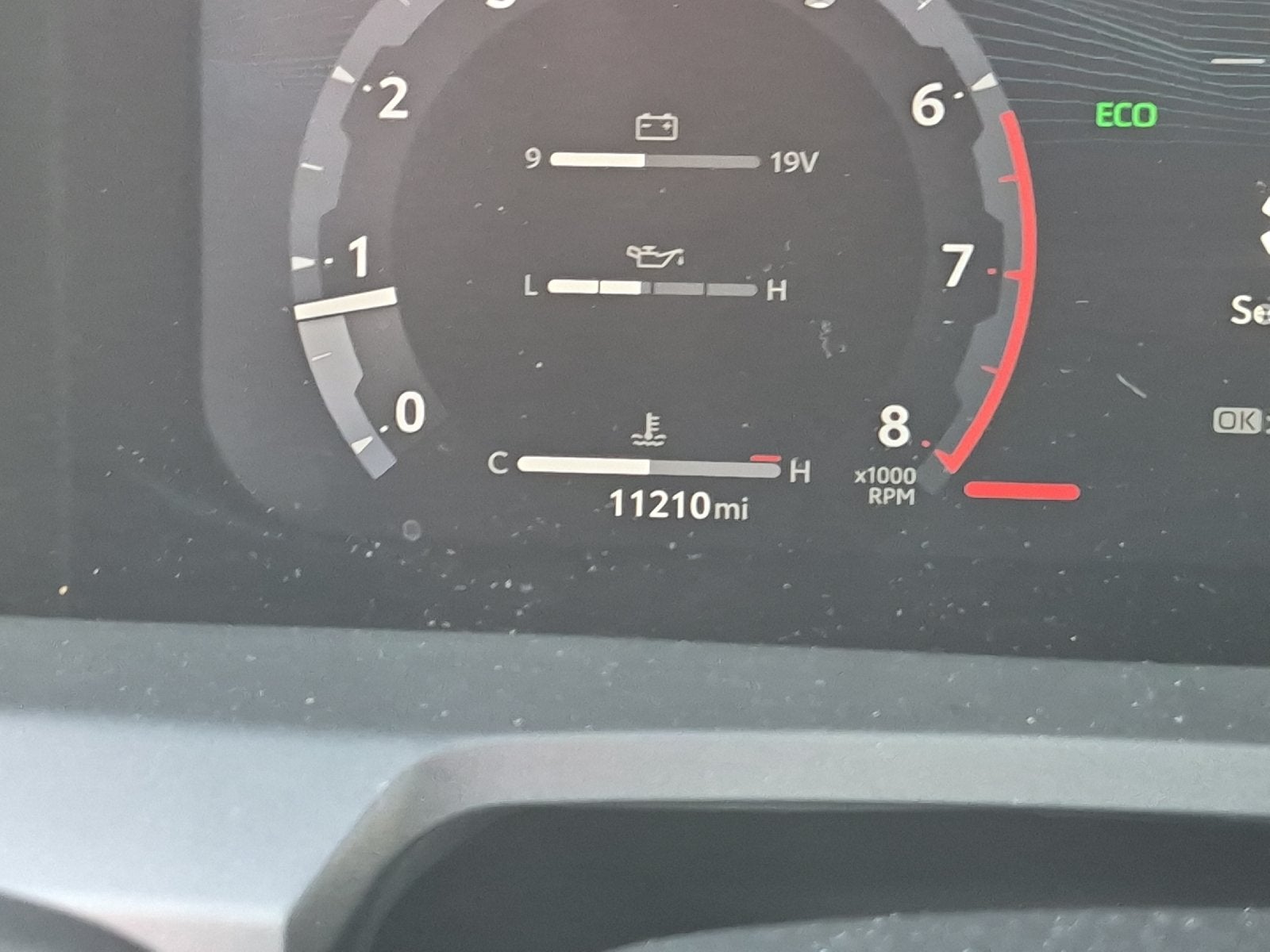 2025 Toyota Tacoma Limited - Photo 27