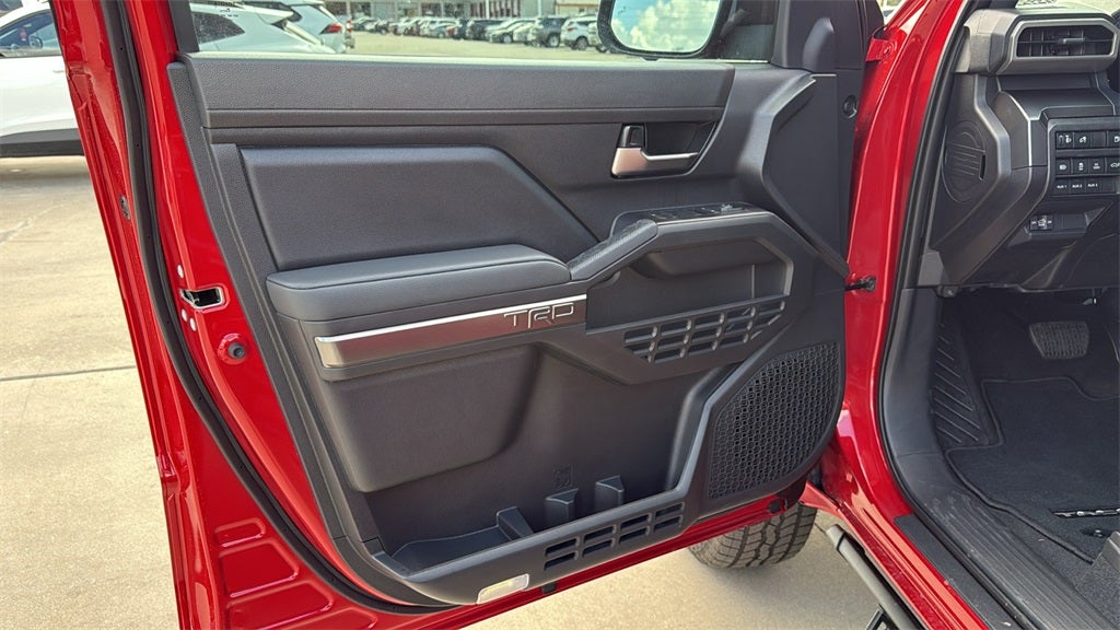 2025 Toyota Tacoma i-FORCE MAX TRD Off-Road i-FORCE MAX