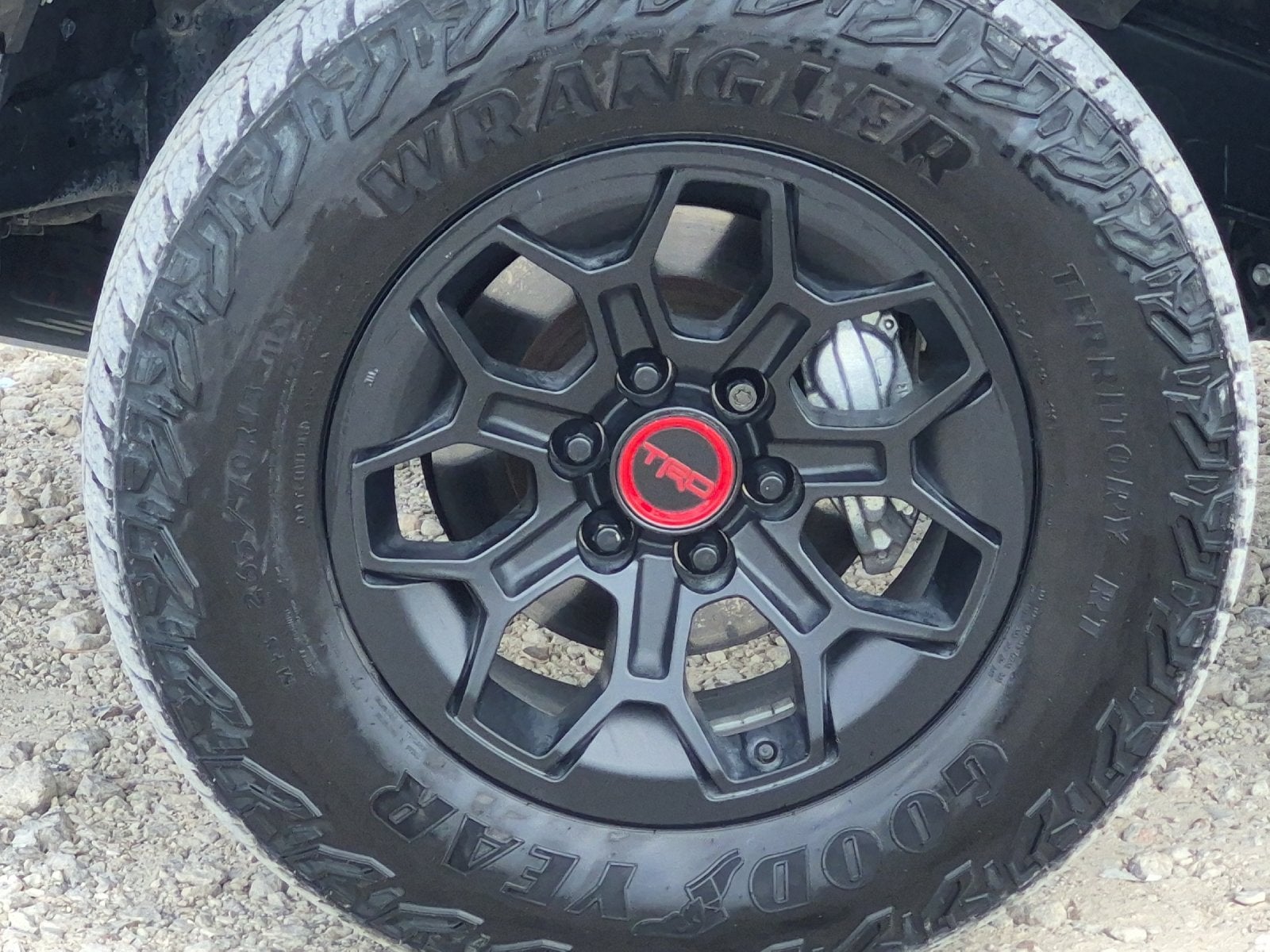 2025 Toyota Tacoma i-FORCE MAX TRD Pro