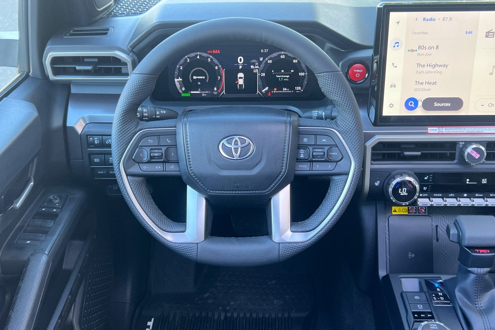 2026 Toyota Tacoma i-FORCE MAX TRD Off-Road i-FORCE MAX