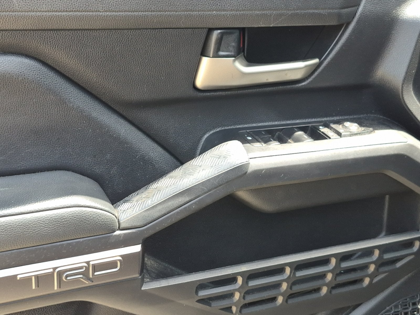2024 Toyota Tacoma i-FORCE MAX TRD Off Road