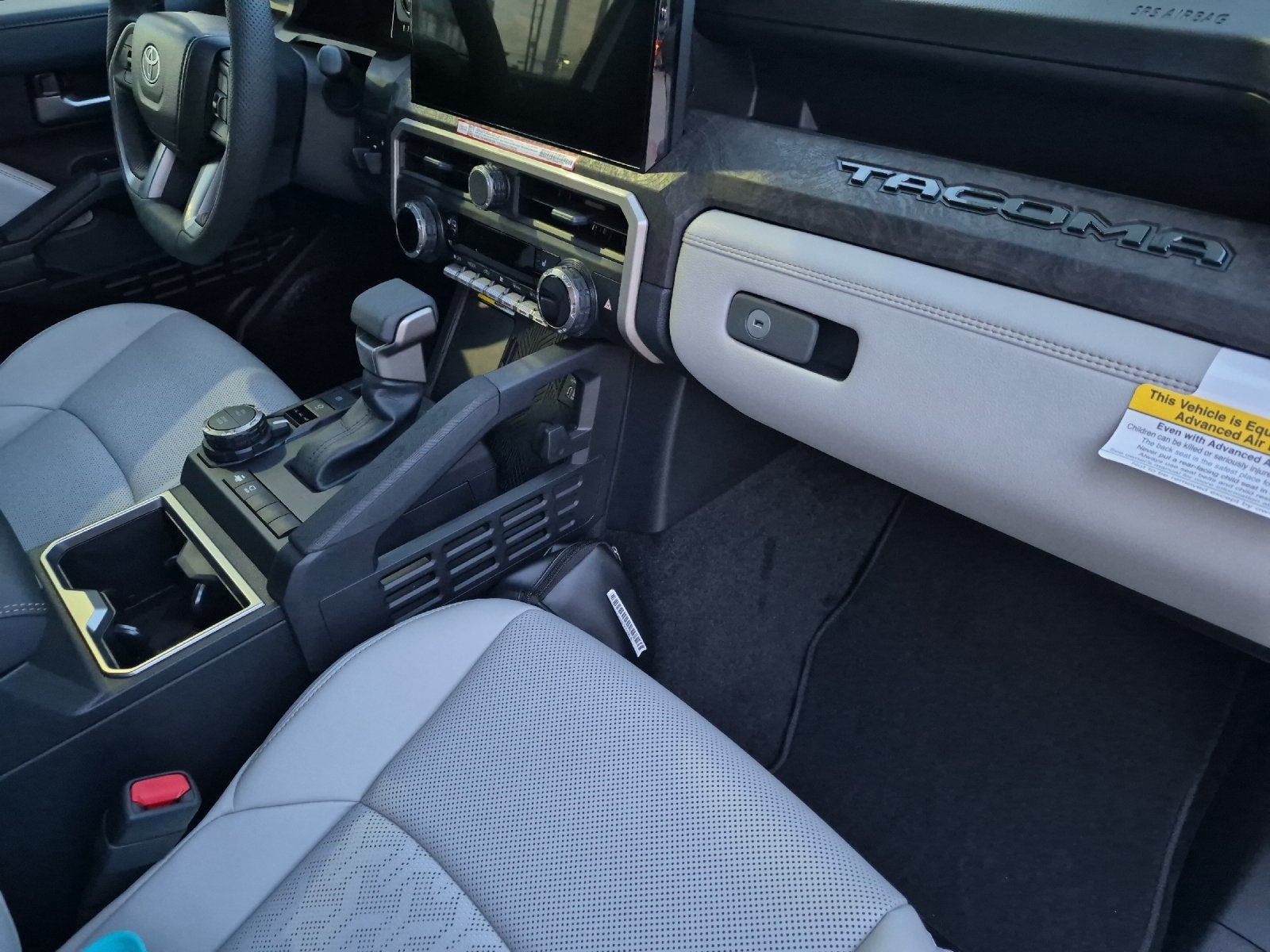 2026 Toyota Tacoma Hybrid Limited