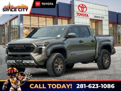2025 Toyota Tacoma i-FORCE MAX Trailhunter