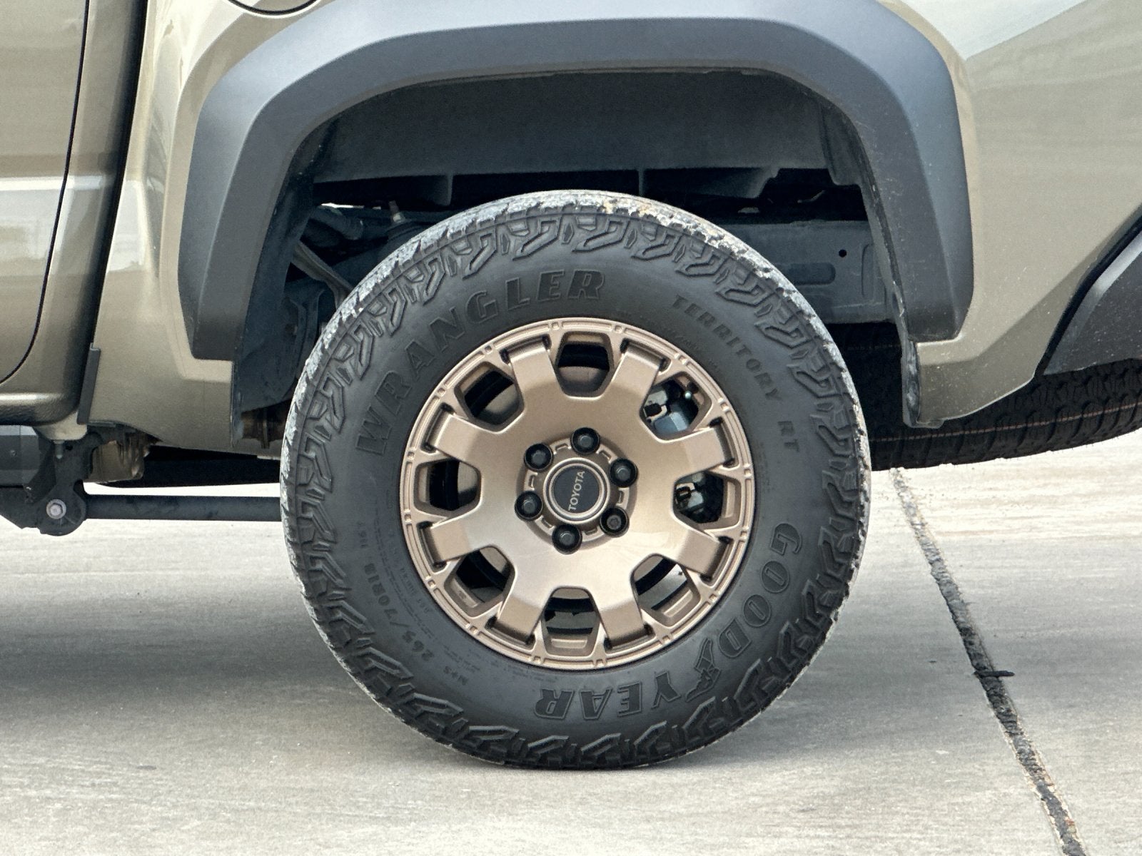 2025 Toyota Tacoma i-FORCE MAX Trailhunter
