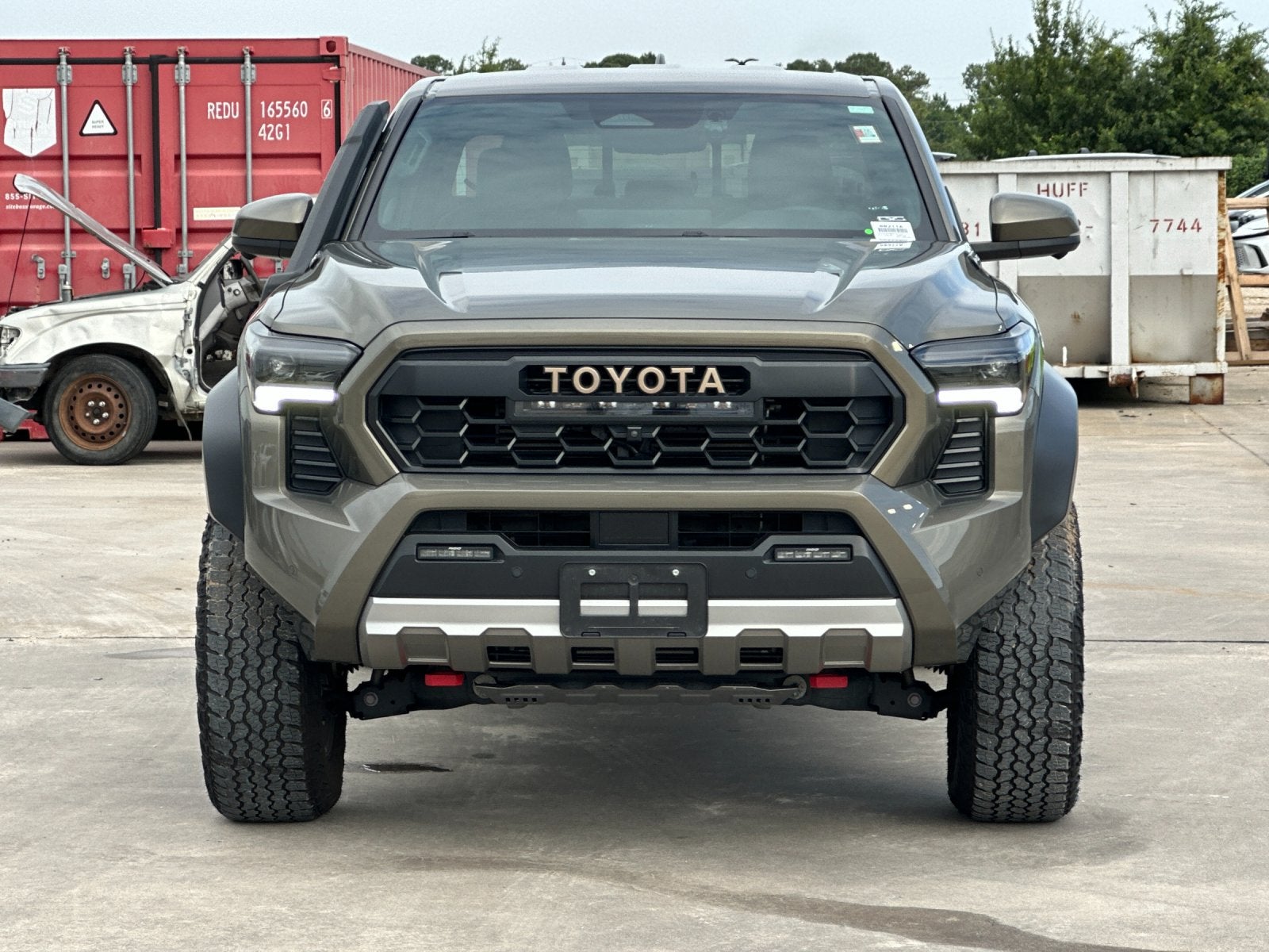 2025 Toyota Tacoma i-FORCE MAX Trailhunter