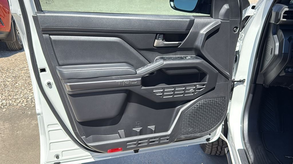 2026 Toyota Tacoma i-FORCE MAX TRD Off-Road i-FORCE MAX